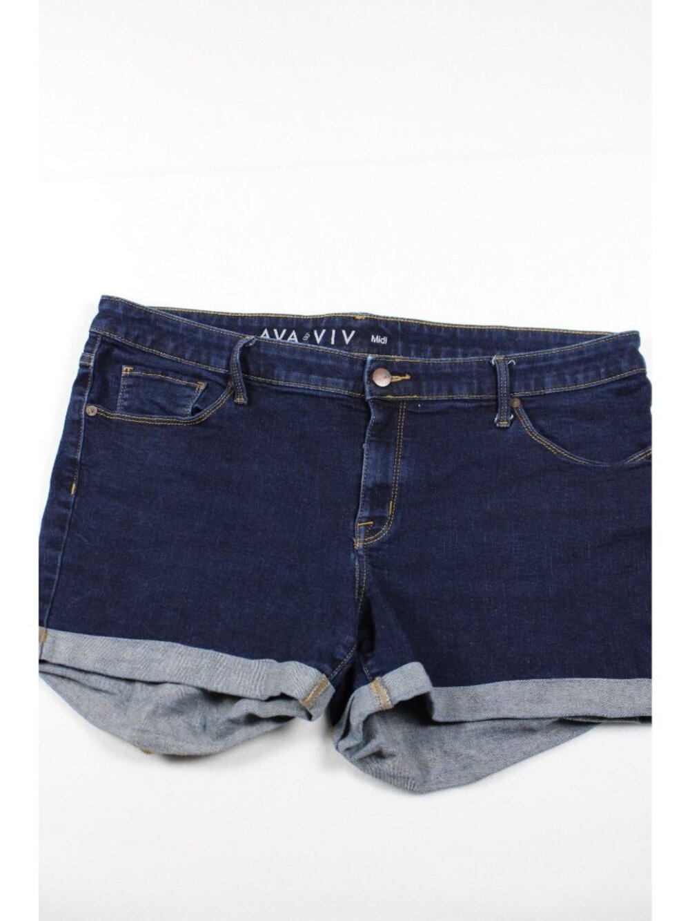 Ava & Viv Womens Plus Size 18W Denim Midi Shorts